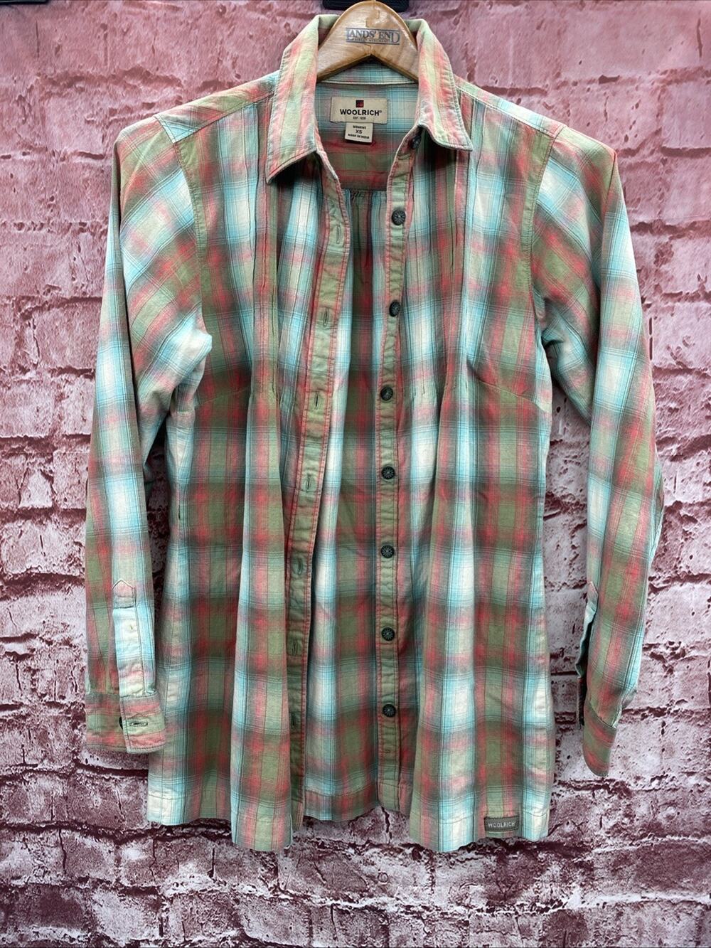Vintage Woolrich Women's Button Up Shirt Classic Plaid Long Sleeve Size XS